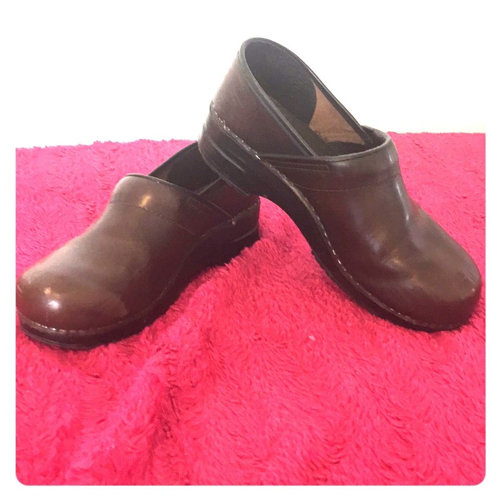 *FINAL* SANITA  Brown Sz. 42 (10) Leather Clogs